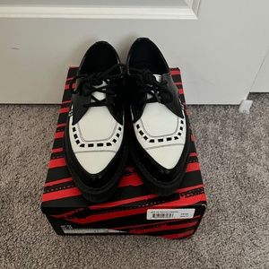 T.U.K. B&W Tie Pointed Creeper